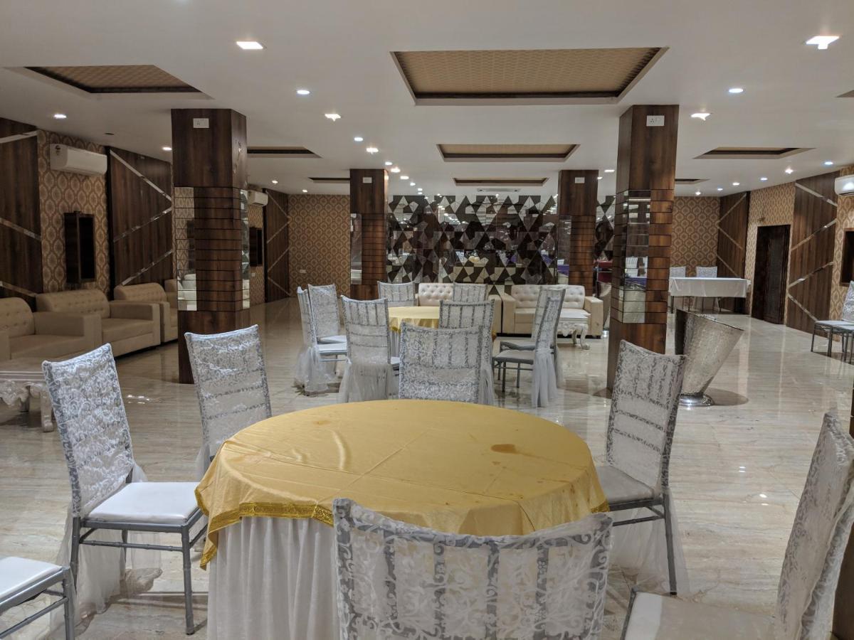 Panposh The Prestige Hotel & Convention מראה חיצוני תמונה