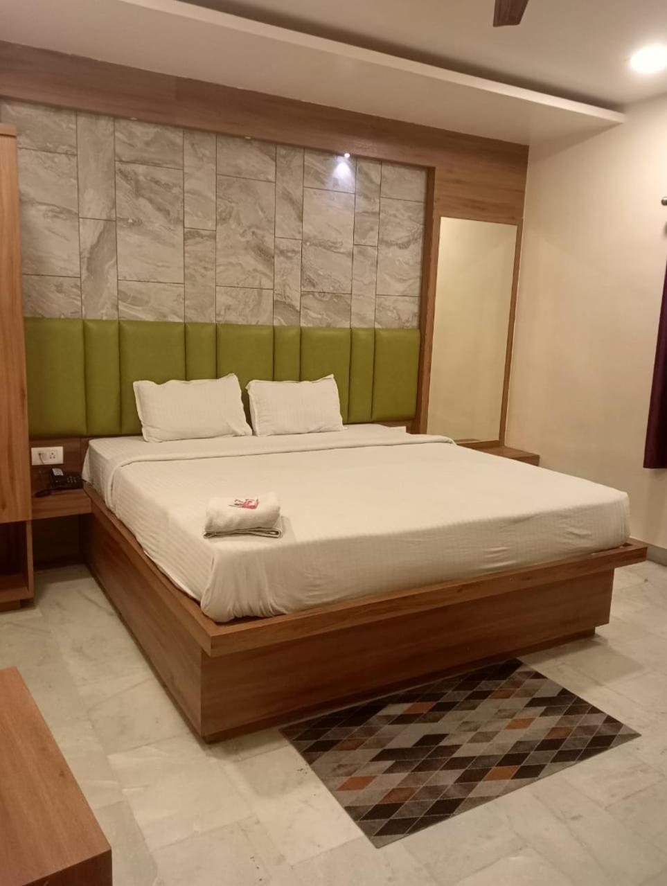 Panposh The Prestige Hotel & Convention מראה חיצוני תמונה