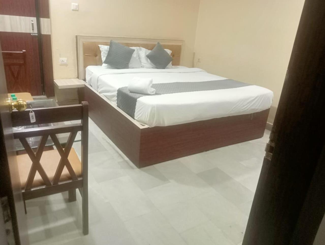 Panposh The Prestige Hotel & Convention מראה חיצוני תמונה